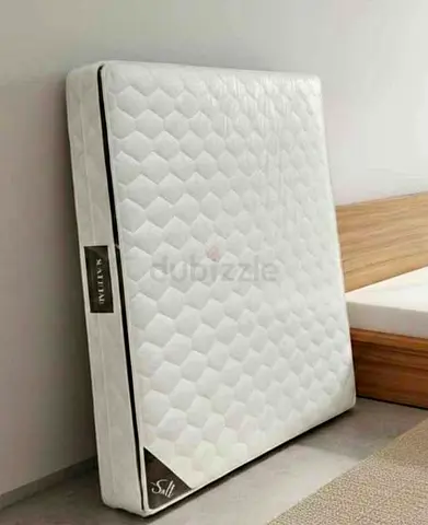 Brend New King size 180x200 spring Top memory foam matress Available 28 cm thikniss