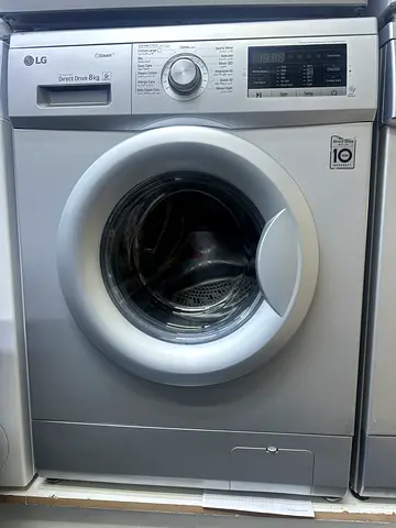 LG washing machine 8 kg same like a new condition