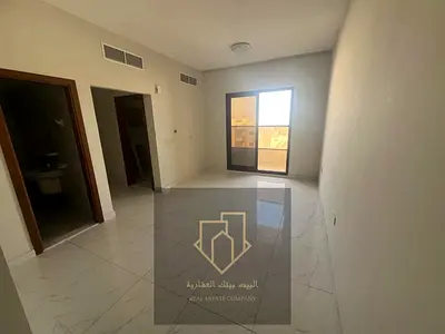 شقة غرفة وصالة فاخرة مع بلكونة وإطلالة مميزة في الروضة 1 عجمان