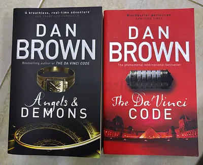 Dan Brown Angels  Demons / The Da Vinci Code