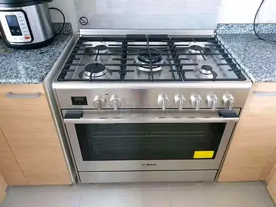 Bosch series 8 top gas oven electric cooker with dual fan 90 cm