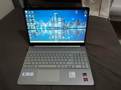 HP Pavillion 15s-eq0xxx