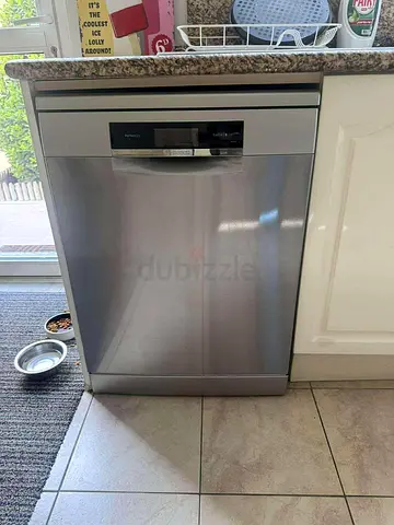 Modern Dishwasher in Great Condition
