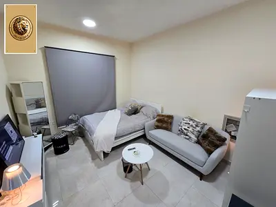 اليوم جايبلك عرض مميز  استوديو مفروش فرش فندقي (تاني ساكن)   الموقع: المويهات – قريب جداً من مخرج دبي والشارقة  وقريب من جميع الخدمات وعلى شارع السلا