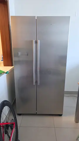 Siemens iq700 Side by Side Digital Invtar latest version refrigerator