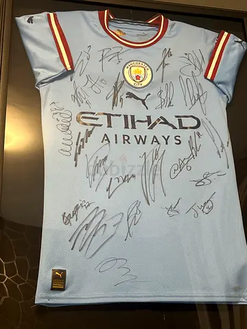 Signed Manchester City Jersey of almost all the players including some reserves and all the starters