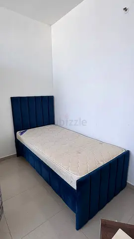 My single velvet bed frame with mattress – navy blue