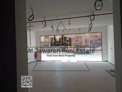 محل للايجار ميزانين اول مستخدم  في منطقة البستان بعجمان