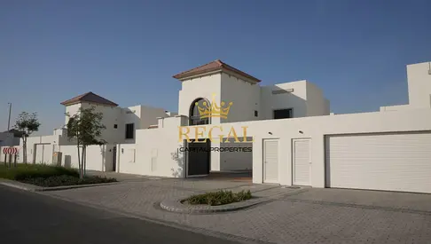 Spacious 5BR | Ready to Move | Double Row Villa