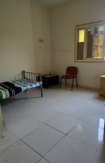 750 AED -Fully furnished single executive bedspace with balcony @ Sharjah Muweilla old