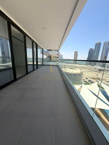 فرصة استثنائية للبيع في برج شرفات – الشارقة!