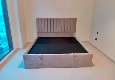 Stylish storage Bed Frame with Soft Headboard 180*200 size