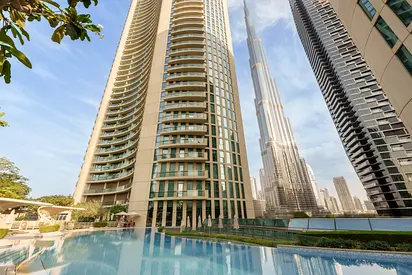 Downtown Prime Location / Connected to Dubai Mall / 2 bedroom