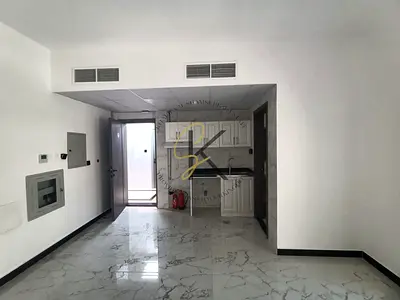 🌟 Brand New Unfurnished Studio with Balcony | 470 Sqft | Modern Living in Muwailah – Sharjah 🏡🌅✨