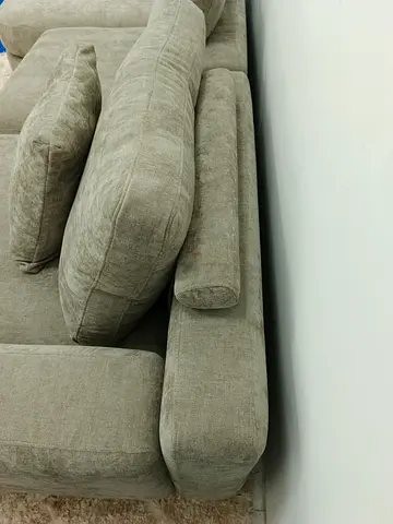 Super comfy chattels and more brand luxury sofa