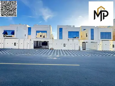 A bargain price for a 4-bedroom villa with a rooftop terrace, including registration and ownership fees, located on the main street. Freehold ownershi