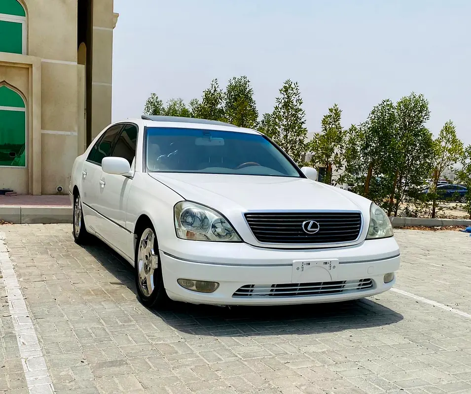 Lexus LS-Series 2003 — photo 1 of 12