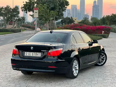 BMW 5-Series 525i 2009 - GCC Specs - Well Maintained