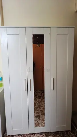 White Three-Door Wardrobe with Mirror