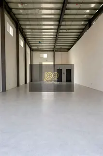 Yard with Warehouses for Rent | 36,000 sq.ft | 160 kW | AED 650,000