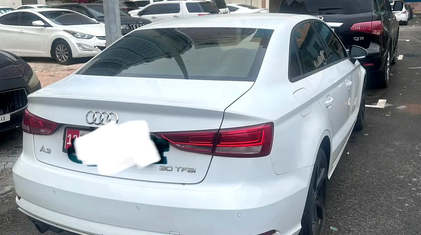 Audi A3 2020 — photo 1 of 11