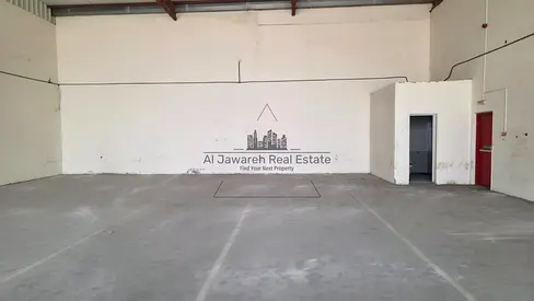 Warehouse for rent in Umm Al Quwain Modern Industrial Area, directly on the main road.