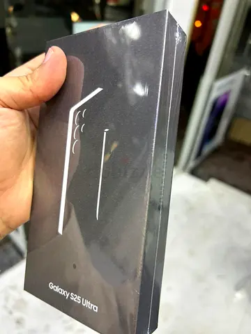 Samsung Galaxy S 25 Ultra TDRA Double Sim 256 GB New Box Packed Fresh Stock