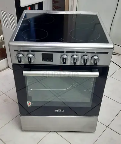 Terim Brand Electric Ceramic 4 Hobs Cooker Range Size 60 X 60 cm  Excellent condition Working