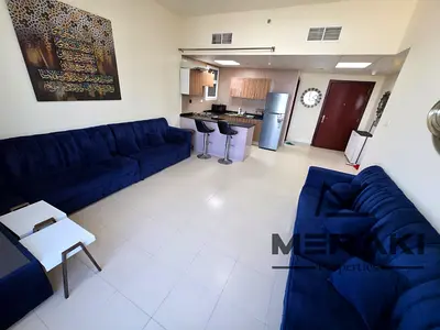 فرصة استثمارية مميزة شقة غرفة وصالة في سيتي تاور بإطلالة على قصر الشيخ وعائد إيجاري جاهز