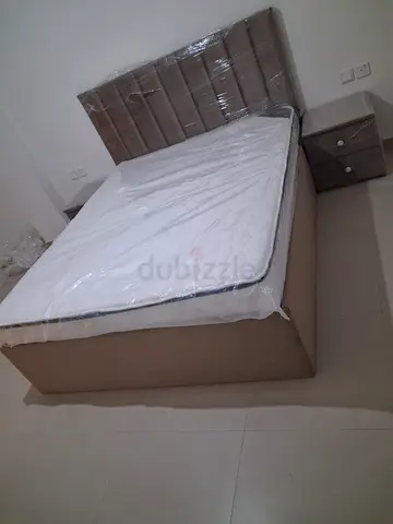 Brand New Queen size bed with medical mattress good quality Queen bed storage