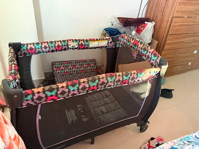 Portable Baby trend crib with Colorful Design
