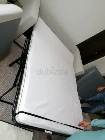 Comfortable Folding Bed for Space-Saving Living