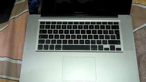 Macbook pro urgent sell ( All things perfect) model A1286