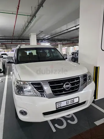 Great condition Nissan Patrol Platinum Top Specs Upgraded Interiors