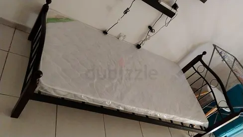 Single Bed Frame with Mattress