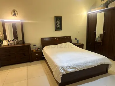 Full bedroom set