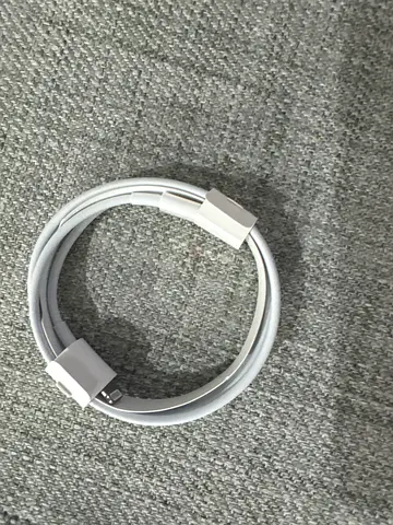 Apple Original USB C to Lightning Cable - 4 pieces