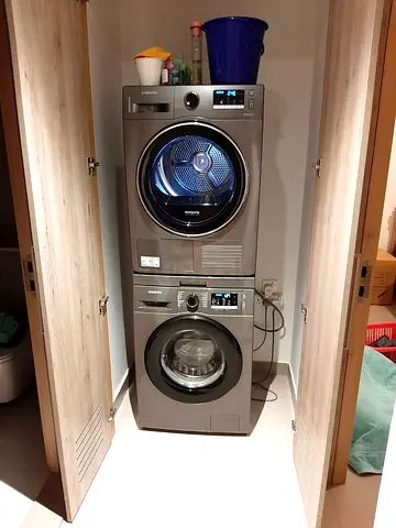Samsung brand washerDrayer seperate sett