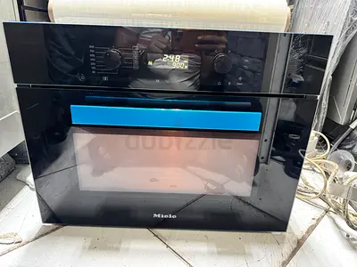 Miele built in microwave black in excellent condition