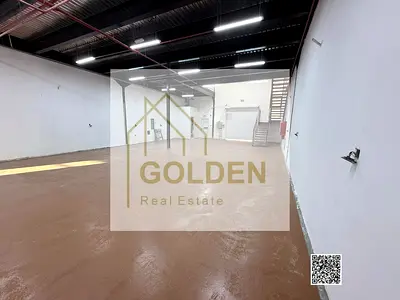 جاهز للاستلام | مستودع صناعي ميزانين للايجار السنوي بالجرف الصناعيه | كهرباء 29كيلوواط