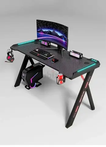 Gaming Desk Setup