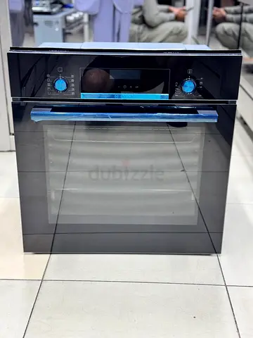 Bosch built in oven black in excellent condition