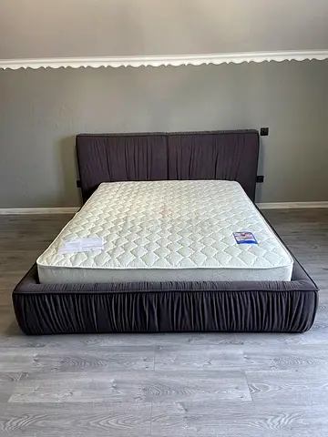 Brand New King size Modern Bed Frame with manual storage