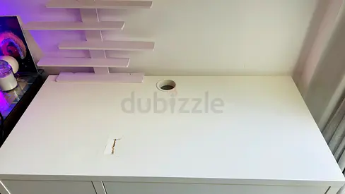 Modern White Desk for Sale