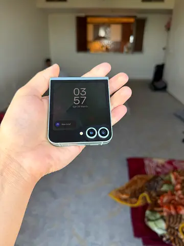 Samsung Galaxy Z Flip 6