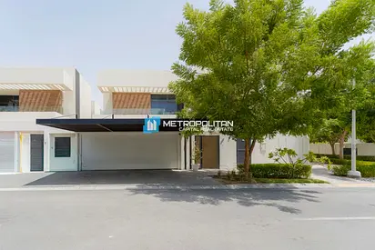 Corner Unit | 5BR with Maid | Fully Upgraded Villa