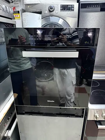 Miele’s Built-In Oven touch panel