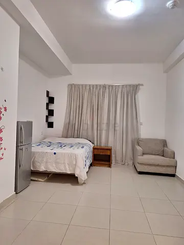 Master bed room available for rent