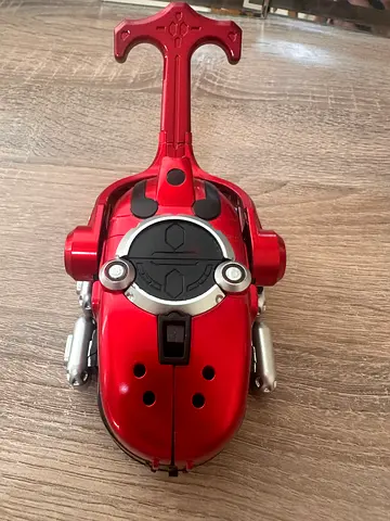 Best gift for your kid or friend!( ask me for working video must be love it!) Kamen Rider Kabuto CSM