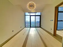 Chiller Free || Spacious 1bedroom with Pool &amp; Burj Khalifa View || 04 Cheqs